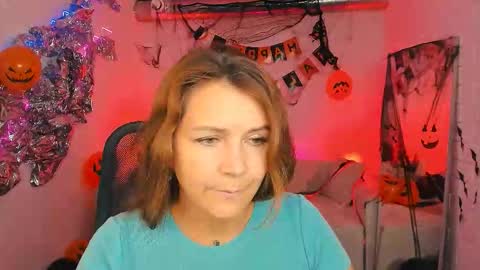 nicolehits online show from October 29, 5:42 am