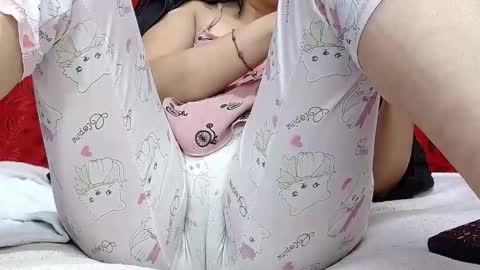 NICOLLE online show from January 13, 9:53 pm