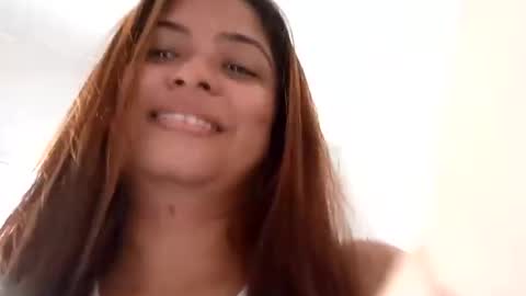 Snapshot of nicollgreen chatting on September 23, 1:58 pm NicollGreen online show from September 23, 1:58 pm