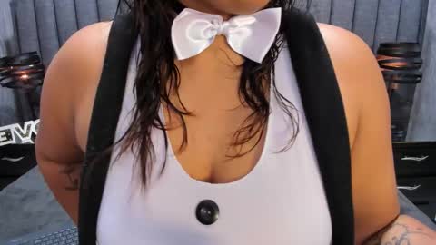 NicolleRose online show from October 11, 3:06 am