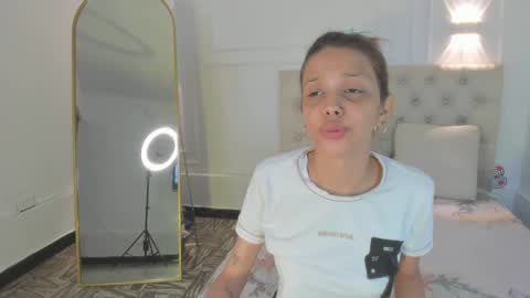 Nicol online show from February 16, 9:00 pm