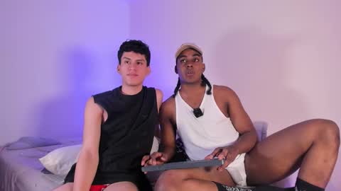 Nico y Mark online show from February 12, 6:30 am