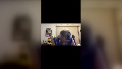 nightmoves1970 online show from April 9, 3:28 am