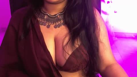 nightqueen107446 online show from November 12, 6:03 am