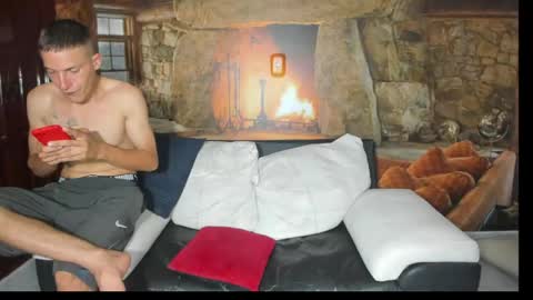 nightsex18 online show from May 10, 9:20 pm
