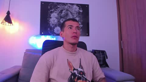 Snapshot of niickcooper chatting on January 9, 1:18 am Niick online show from January 9, 1:18 am