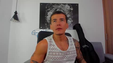 Snapshot of niickcooper chatting on February 2, 12:30 am Niick online show from February 2, 12:30 am