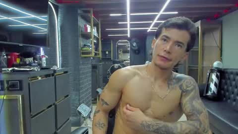 Snapshot of niickcooper chatting on February 13, 2:07 am Niick online show from February 13, 2:07 am