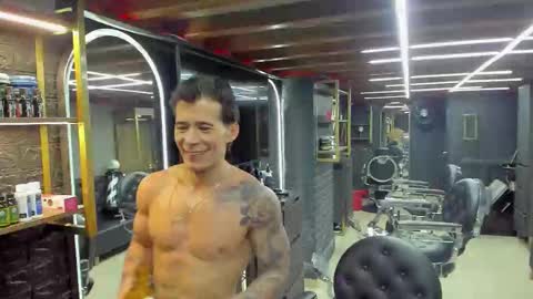 Snapshot of niickcooper chatting on February 27, 1:49 am Niick online show from February 27, 1:49 am