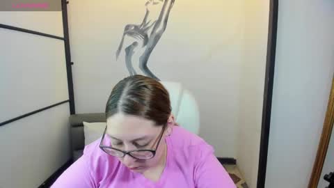 Anni online show from February 7, 9:58 pm