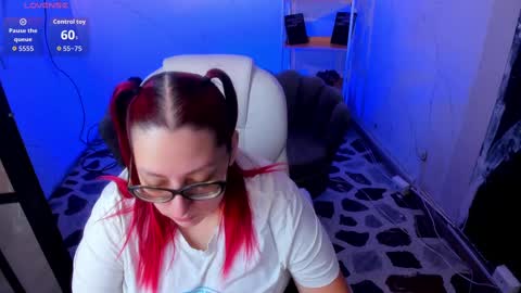 Anni online show from September 26, 1:37 pm