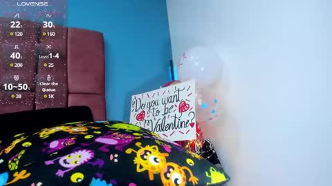 Snapshot of niinaink chatting on February 14, 8:26 pm NINAINK online show from February 14, 8:26 pm