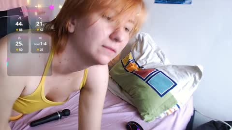 Snapshot of nika_fuchs chatting on December 14, 8:34 am Nika online show from December 14, 8:34 am