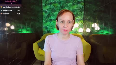 Snapshot of nika_gentle chatting on December 25, 9:34 am Nika online show from December 25, 9:34 am