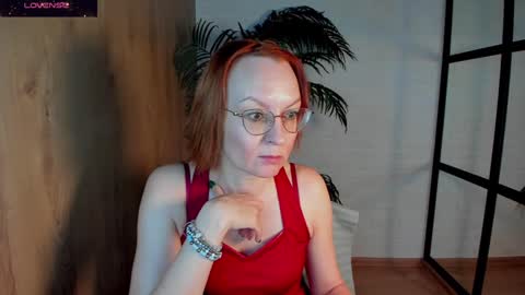 Snapshot of nika_gentle chatting on January 27, 5:25 am Nika online show from January 27, 5:25 am