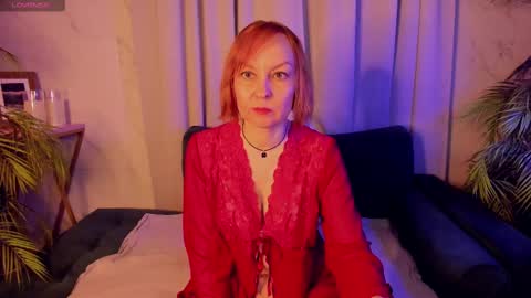 Snapshot of nika_gentle chatting on February 24, 5:22 am Nika online show from February 24, 5:22 am