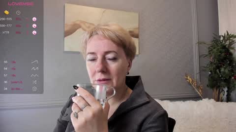 Nika online show from December 24, 9:06 am