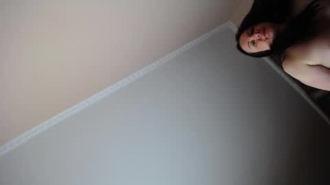 Snapshot of nika_web chatting on November 29, 6:27 am Nika online show from November 29, 6:27 am