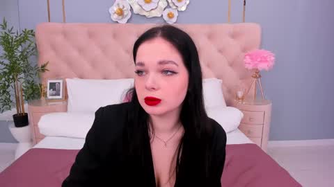 Snapshot of nikaflowers chatting on January 20, 6:31 am Nika online show from January 20, 6:31 am