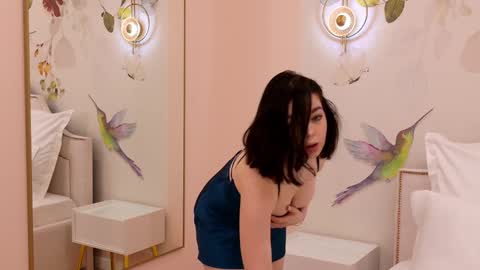 Snapshot of nikaflowers chatting on February 2, 5:53 am Nika online show from February 2, 5:53 am