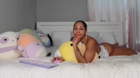 Snapshot of nikayasworld chatting on November 26, 8:21 pm nikayasworld online show from November 26, 8:21 pm