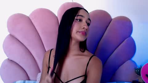    online show from February 7, 7:17 pm