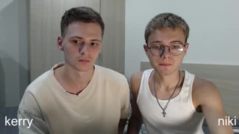 Snapshot of nikikerry_cum_ chatting on November 13, 4:17 pm nikikerry_cum_ online show from November 13, 4:17 pm