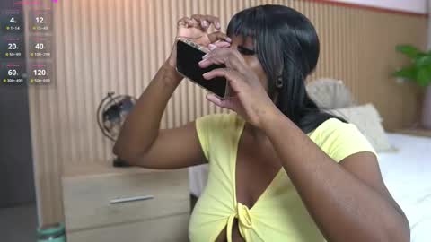 Snapshot of nikita_love69 chatting on October 28, 11:36 am NikitaMike online show from October 28, 11:36 am