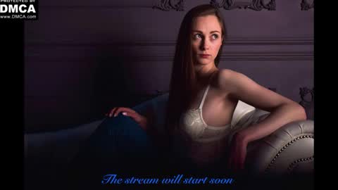 Snapshot of nikki_maks chatting on November 21, 7:18 am The next broadcast will be on at 900 UTC3 online show from November 21, 7:18 am