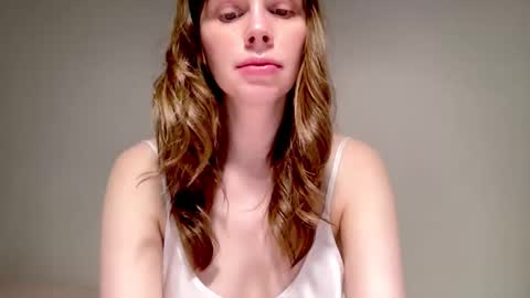 Nikki online show from November 9, 10:02 am