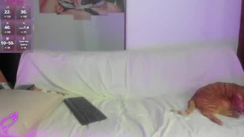 Snapshot of nikki_uwu chatting on April 24, 4:31 pm nikki_uwu online show from April 24, 4:31 pm
