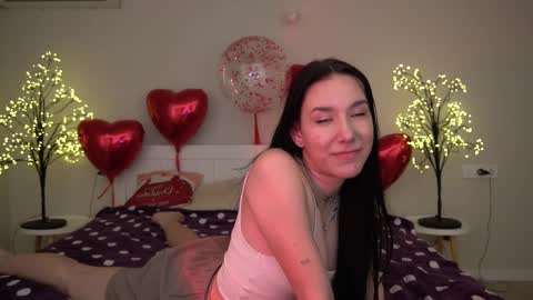 Snapshot of nikkigoldx chatting on February 15, 7:17 pm Nikki online show from February 15, 7:17 pm