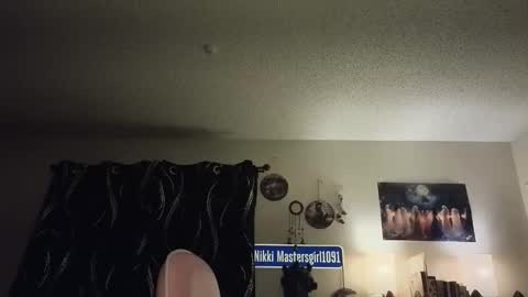 Snapshot of nikkimasters1091 chatting on November 22, 12:53 am Nikki Mastersgirl1091 online show from November 22, 12:53 am