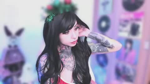 Snapshot of nikkiramone chatting on December 17, 11:16 am Nikki Ramone online show from December 17, 11:16 am