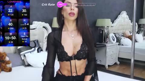 Snapshot of nikkirushxx chatting on October 18, 6:48 am Nikky online show from October 18, 6:48 am