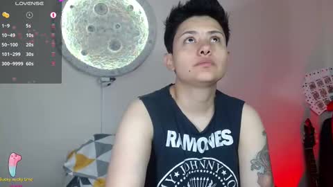 Nikky online show from February 10, 1:22 pm