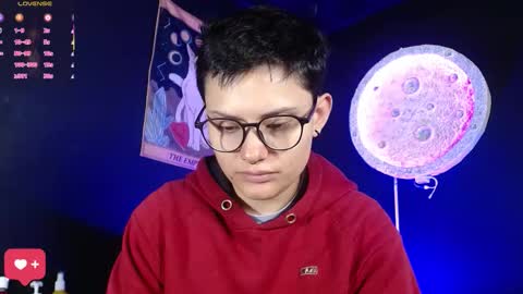 Nikky online show from February 24, 3:32 pm