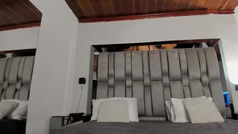     online show from October 2, 11:28 am