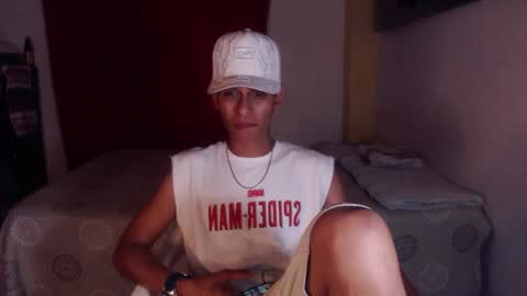 niklaus_x online show from January 10, 2:35 am
