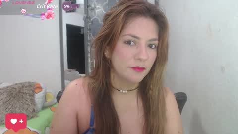 Snapshot of nikol_bridex2 chatting on December 14, 7:58 am karol online show from December 14, 7:58 am