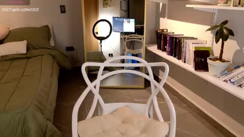 Nicole cam online show from December 13, 11:54 pm