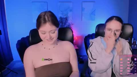 Little Niko  Help me reach my goals online show from November 22, 8:52 pm