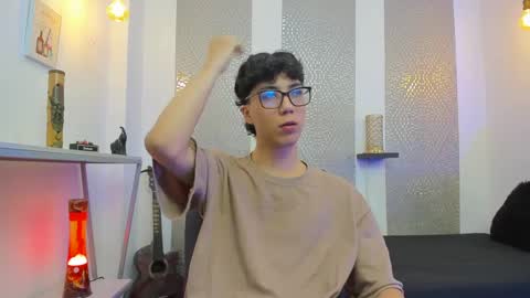    online show from September 18, 4:14 am