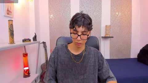    online show from October 1, 4:51 am