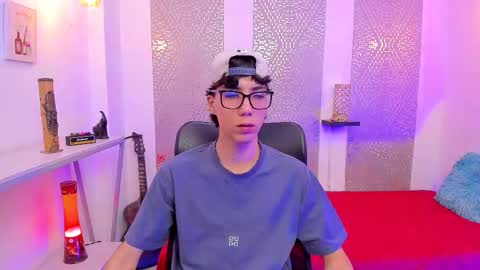    online show from October 7, 4:20 am