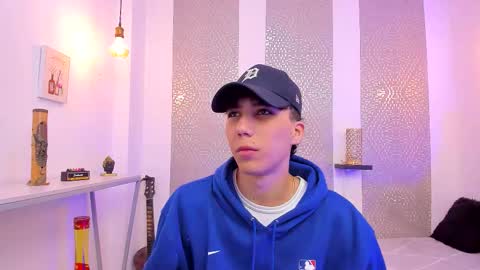    online show from November 18, 4:17 am