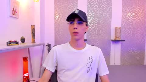    online show from December 18, 4:29 am