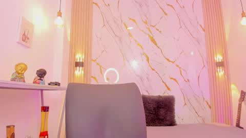    online show from February 26, 4:11 am