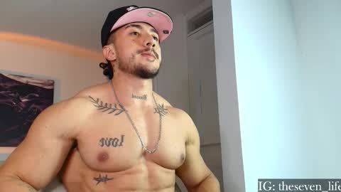 Niko online show from November 10, 1:15 am