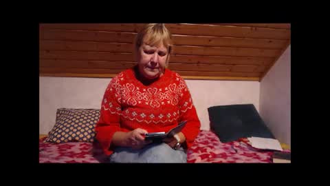 Nikole1 online show from October 30, 9:11 am